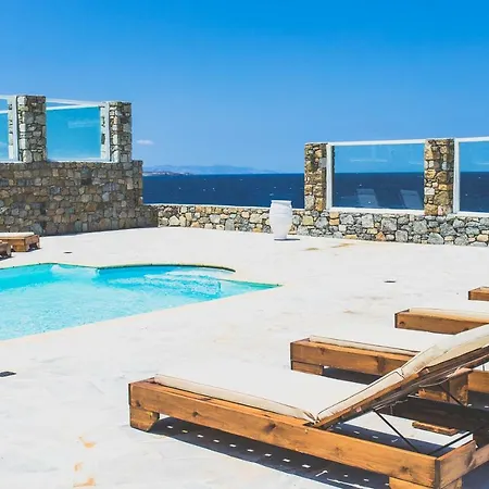 Queen Co By The Pearls Collection Villa