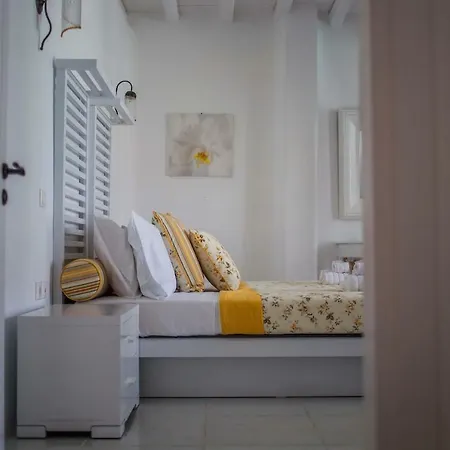 Queen Co By The Pearls Collection Villa